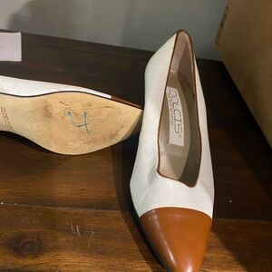 Dolcis Women's White and Brown Heels